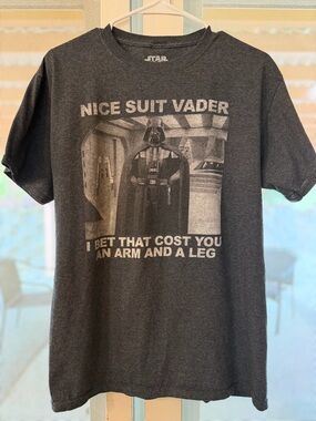 Star Wars Men's Dark Gray 'Nice Suit Vader' Graphic Tee